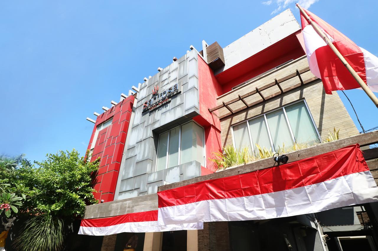 Santosa City Hotel Denpasa Buitenkant foto